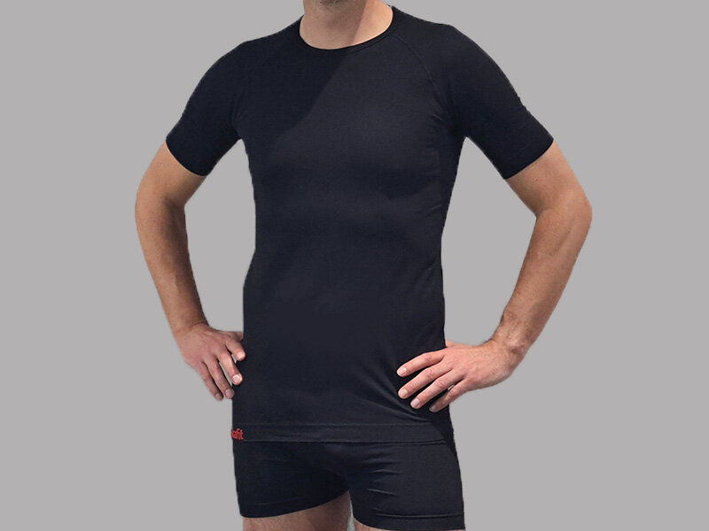 Skafit Unter shirt Herren, vorseite, schwartz am model