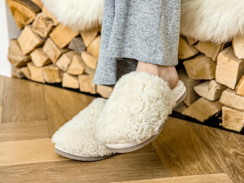 Warme Teddy Pantoffeln wei&szlig;