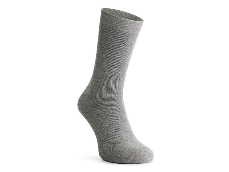 Vorderansicht Skafit dicke Socken mit Silbergarn grau