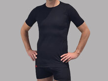 Skafit Unter shirt Herren, vorseite, schwartz am model